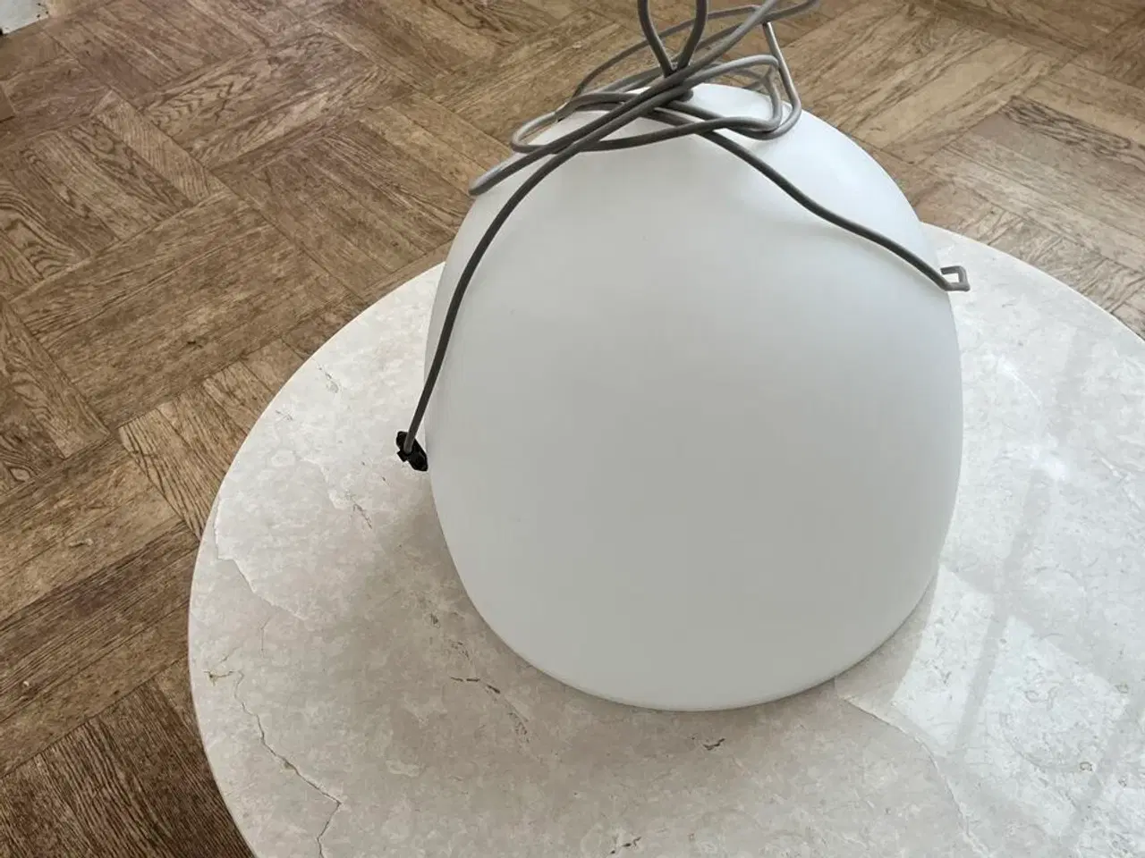 Billede 1 - Pendel Lampe  FRITZ HANSEN LIGHT YEARS 4038