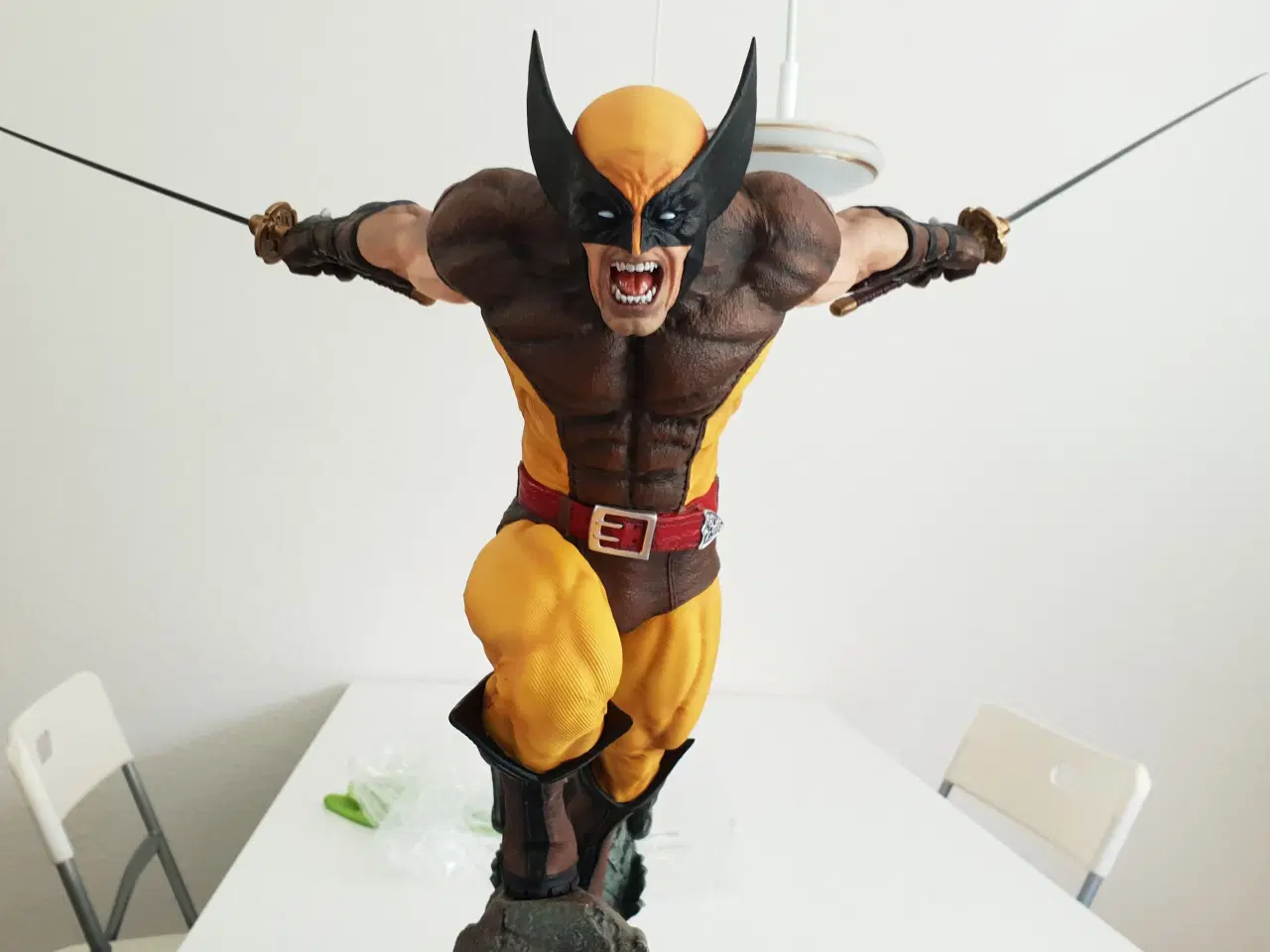 Billede 5 - Wolverine (Brown) statue XM Studios