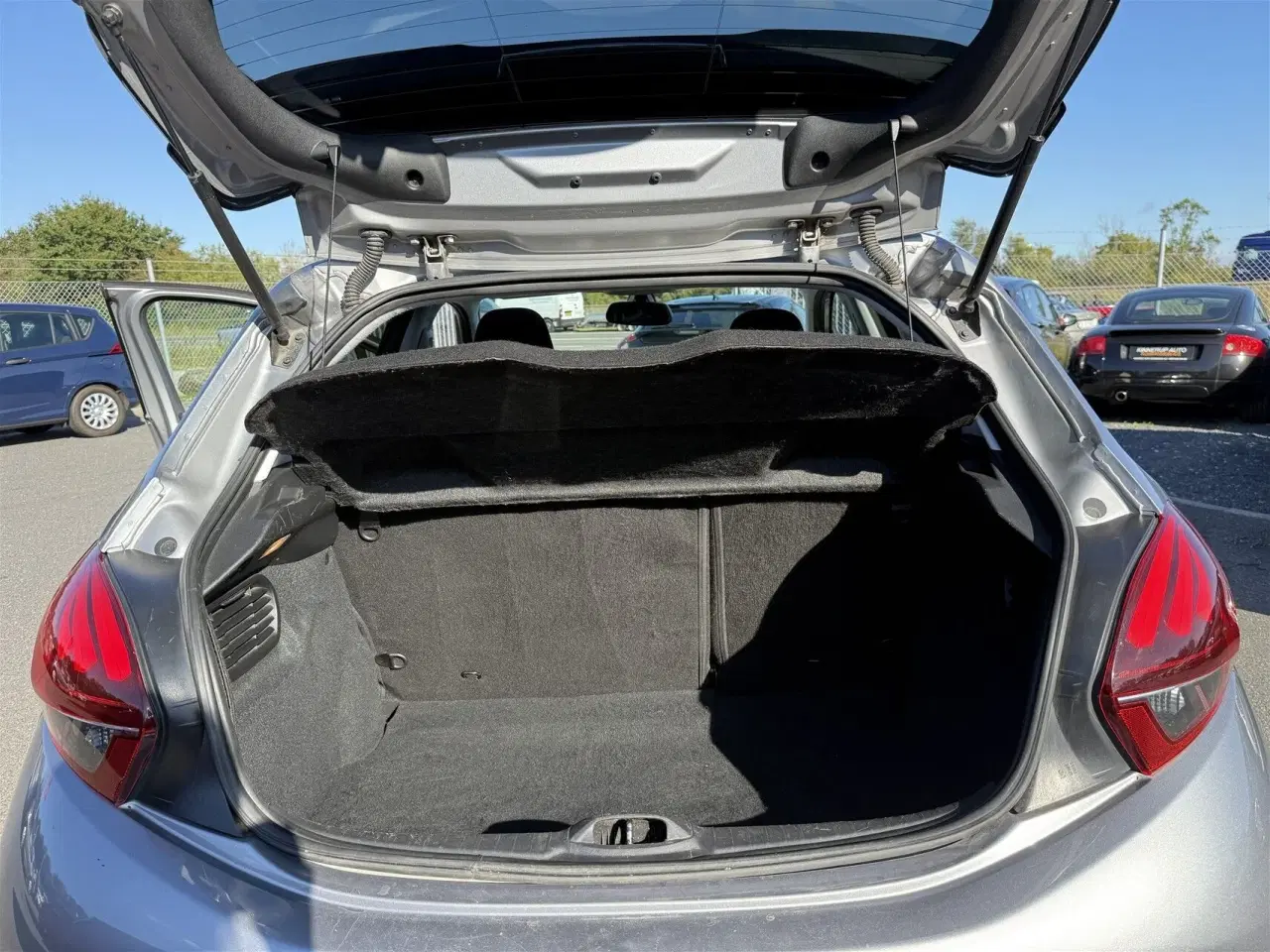 Billede 23 - Peugeot 208 1,6 BlueHDi Desire Sky 100HK 5d