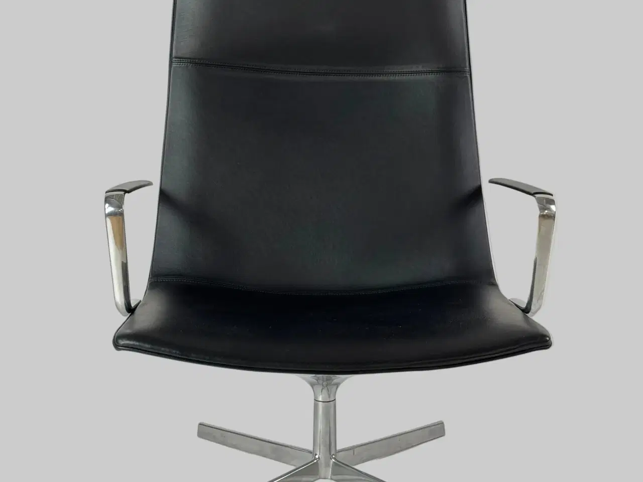 Billede 3 - Arper Catifa 70 Loungestol – Sort med Krom Stel Læder