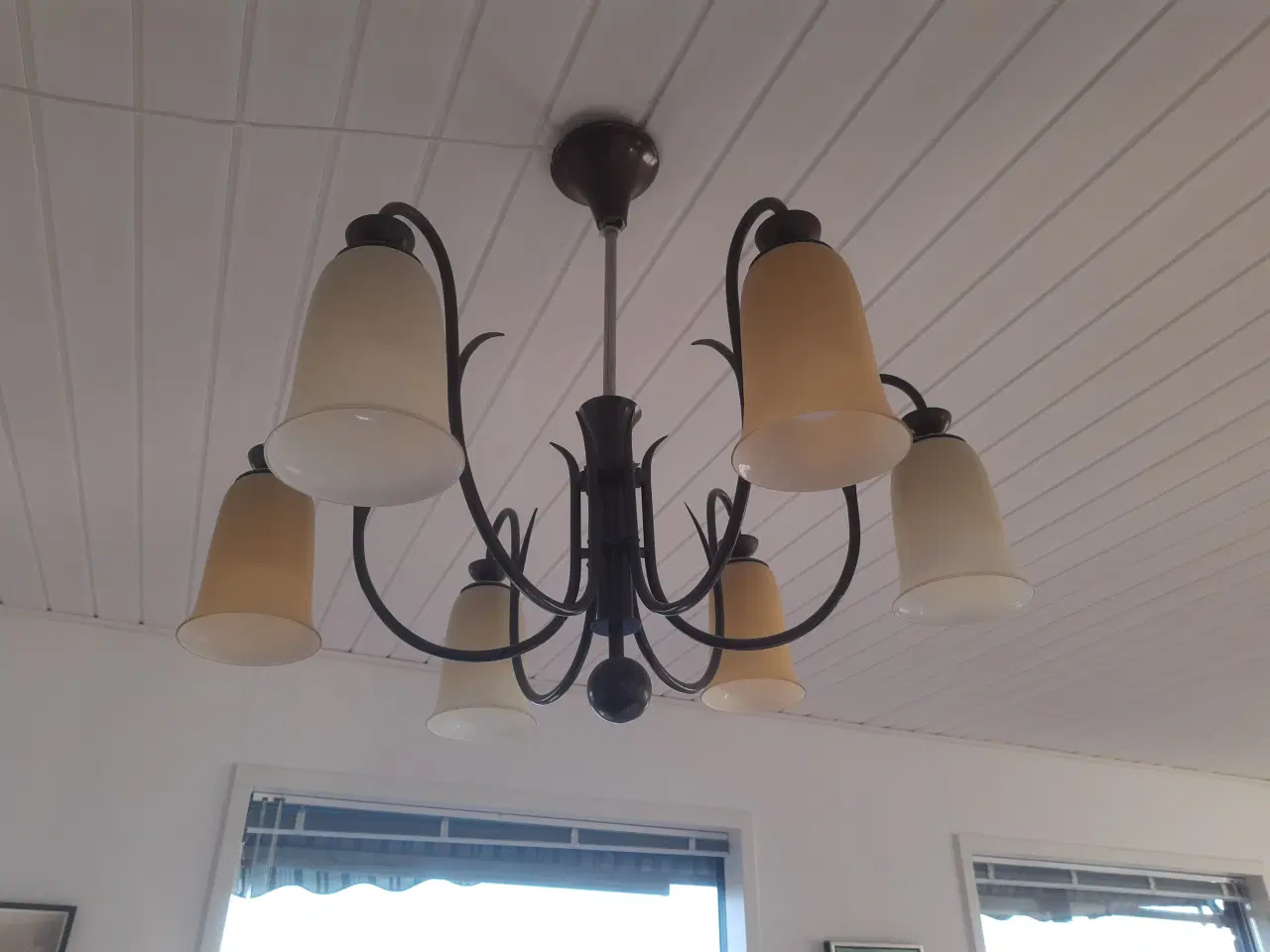 Billede 2 - Loftslampe m/6 glas opal + 4 ekstra glas