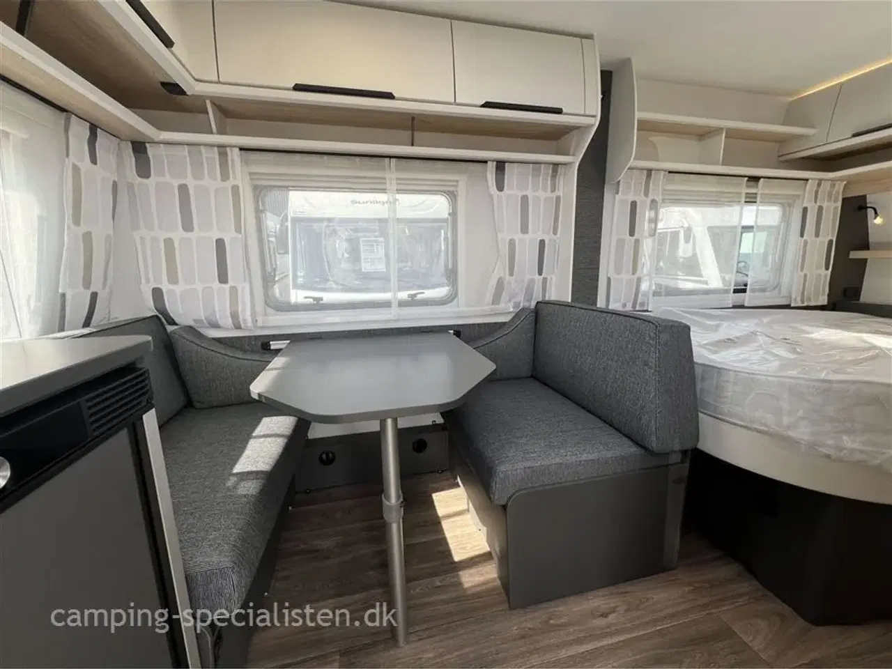 Billede 11 - 2026 - Fendt Apero active 390 FH   2026 Fendt Apero Activ 390 FH - Kan ses nu hos Camping-Specialisten.dk
