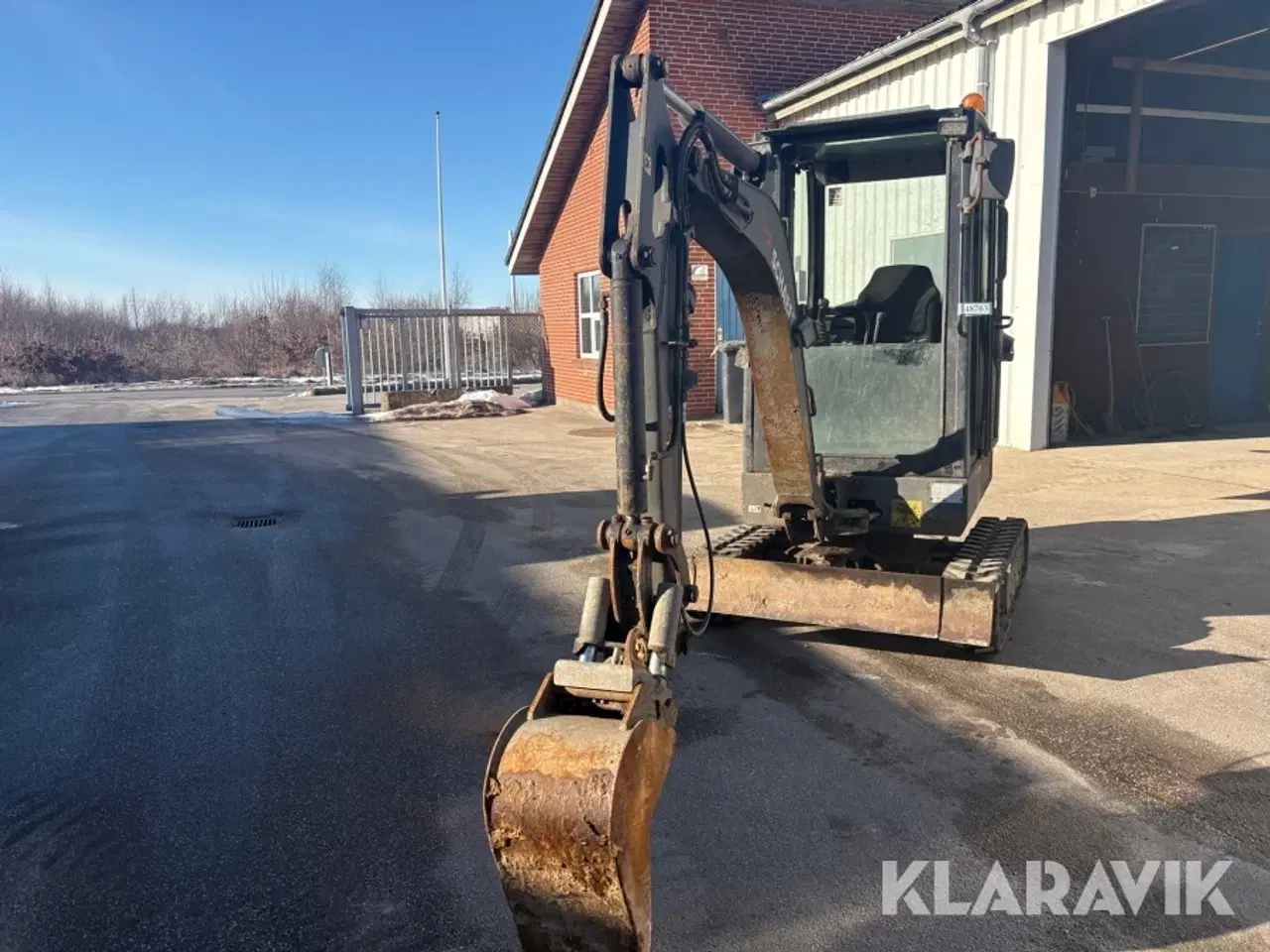 Billede 2 - Gravemaskine Yanmar TC22.2 med 2 skovle