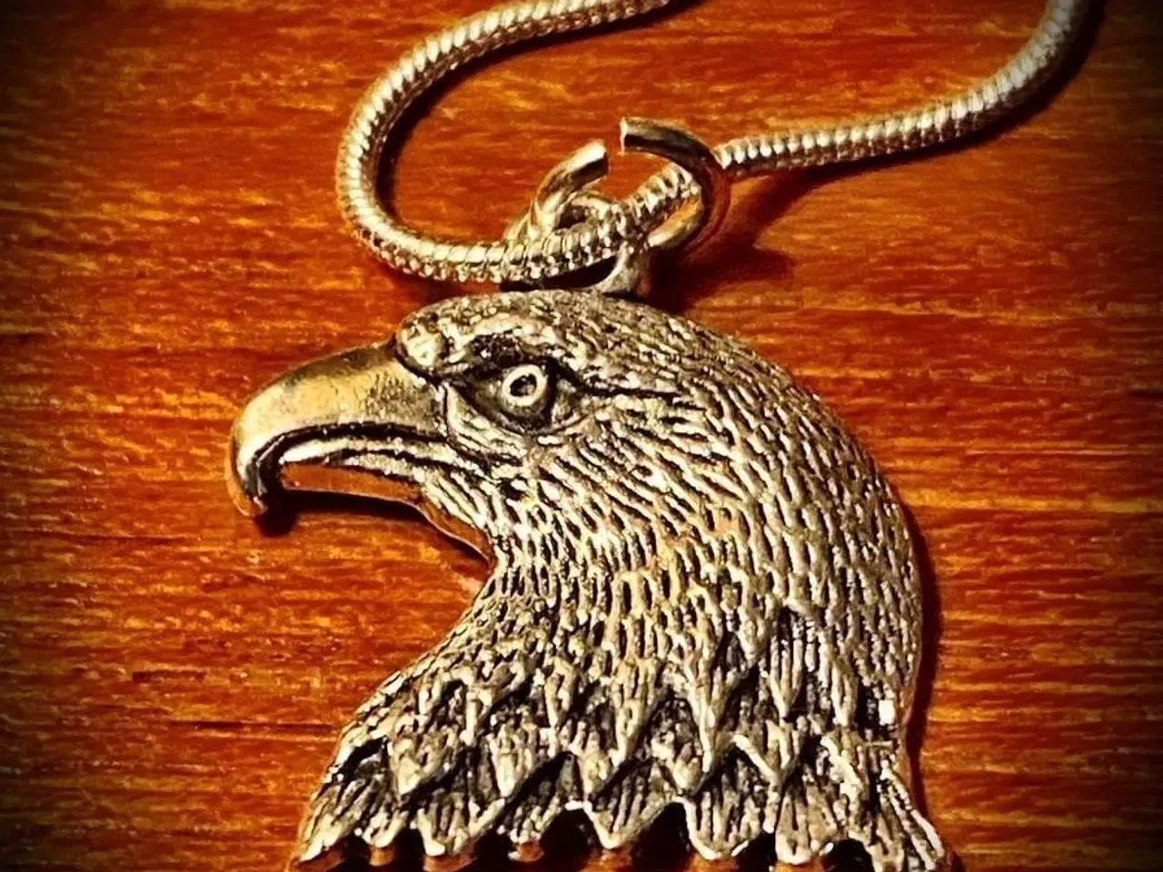 Billede 1 - * Smuk halskæde med sejt ørne hoved - i Tibetansk