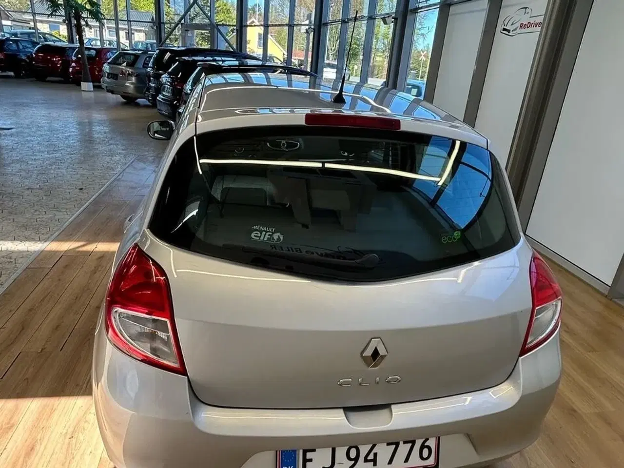 Billede 5 - Renault Clio 1,2 16V Pack 75HK 5d