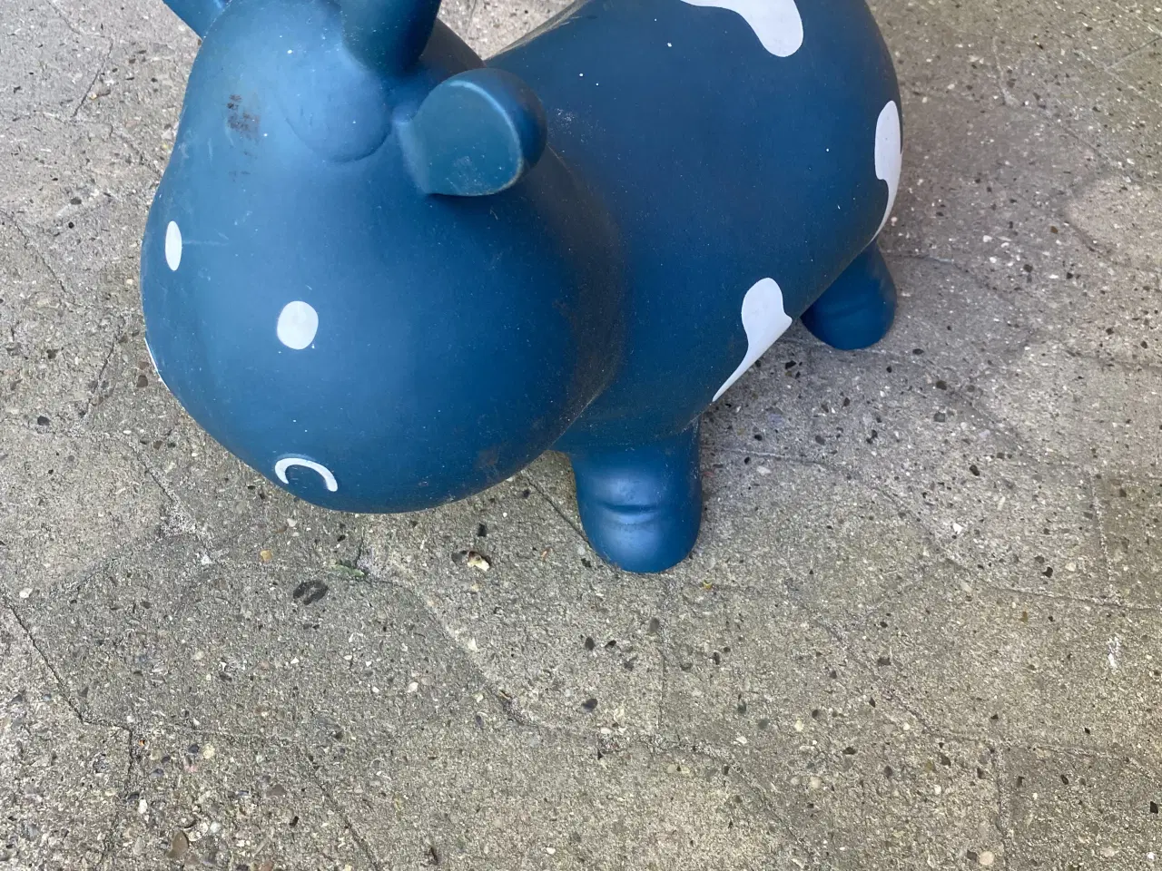 Billede 1 - Hoppedyr model Ko fra Krea
