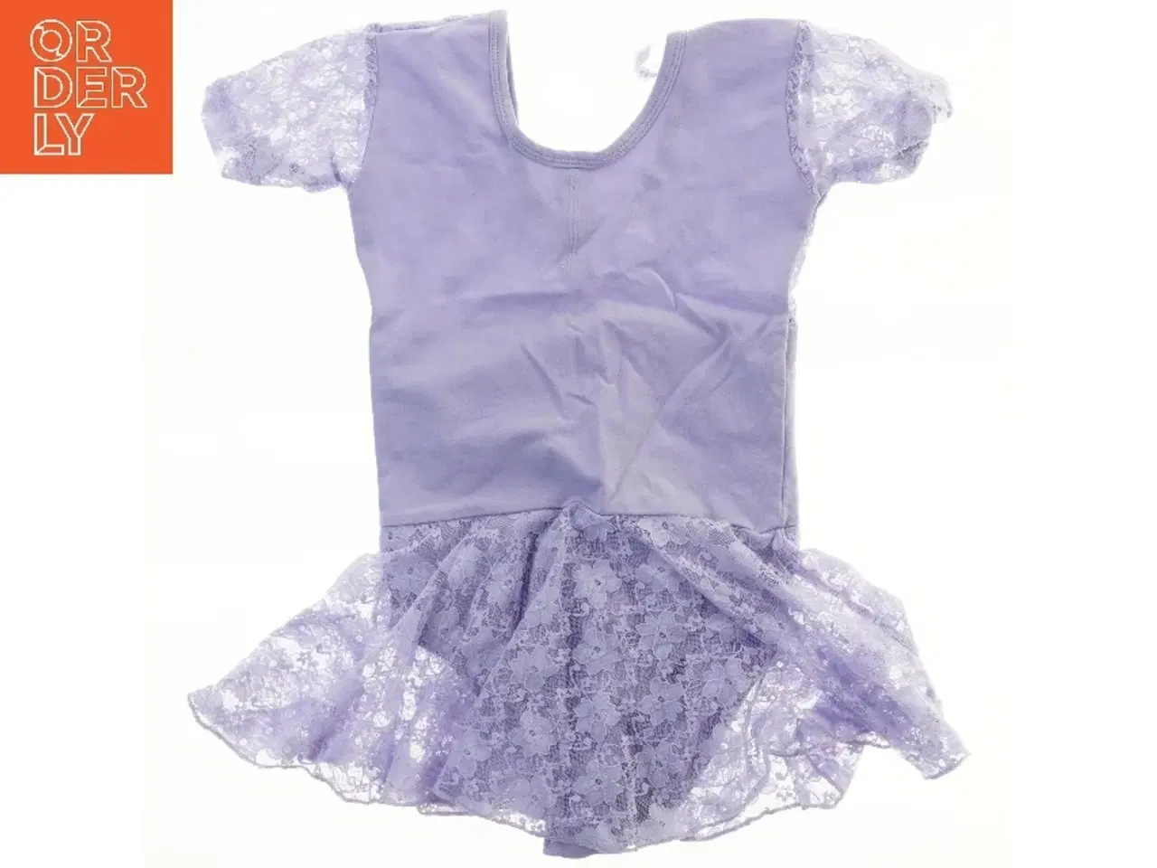 Billede 2 - Lilla balletdragt med blonder (str.  B 24 cm længde 47, cm)
