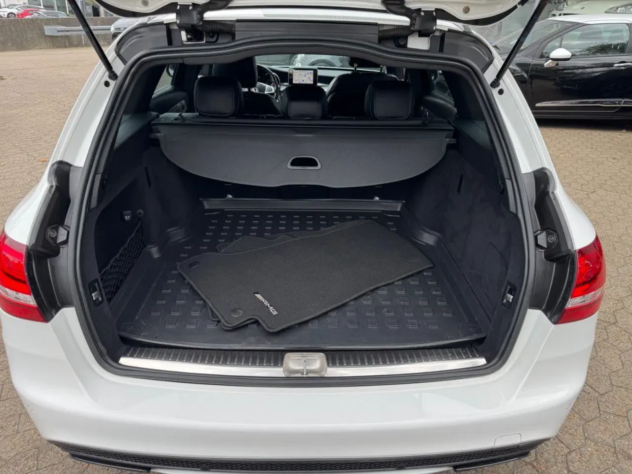 Billede 24 - Mercedes C400 3,0 AMG Line stc. aut. 4Matic