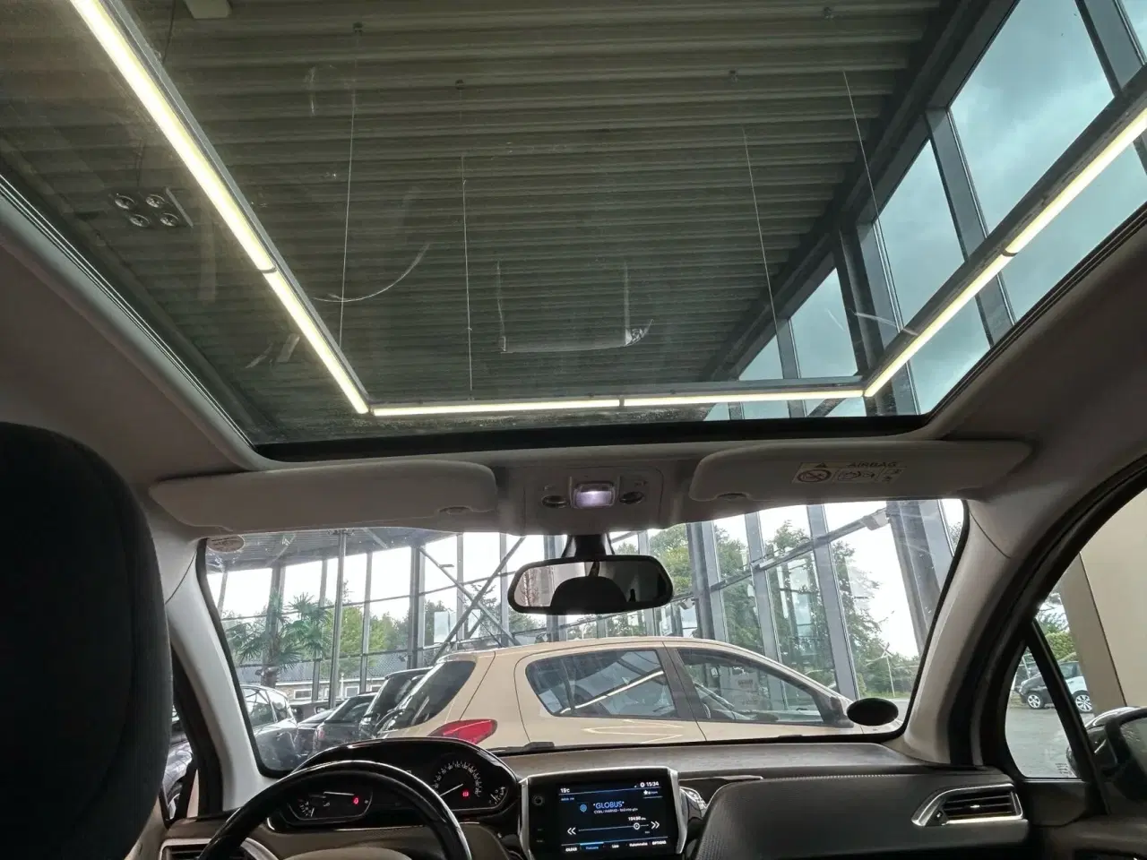 Billede 12 - Peugeot 208 1,6 BlueHDi Selection Sky 100HK 5d