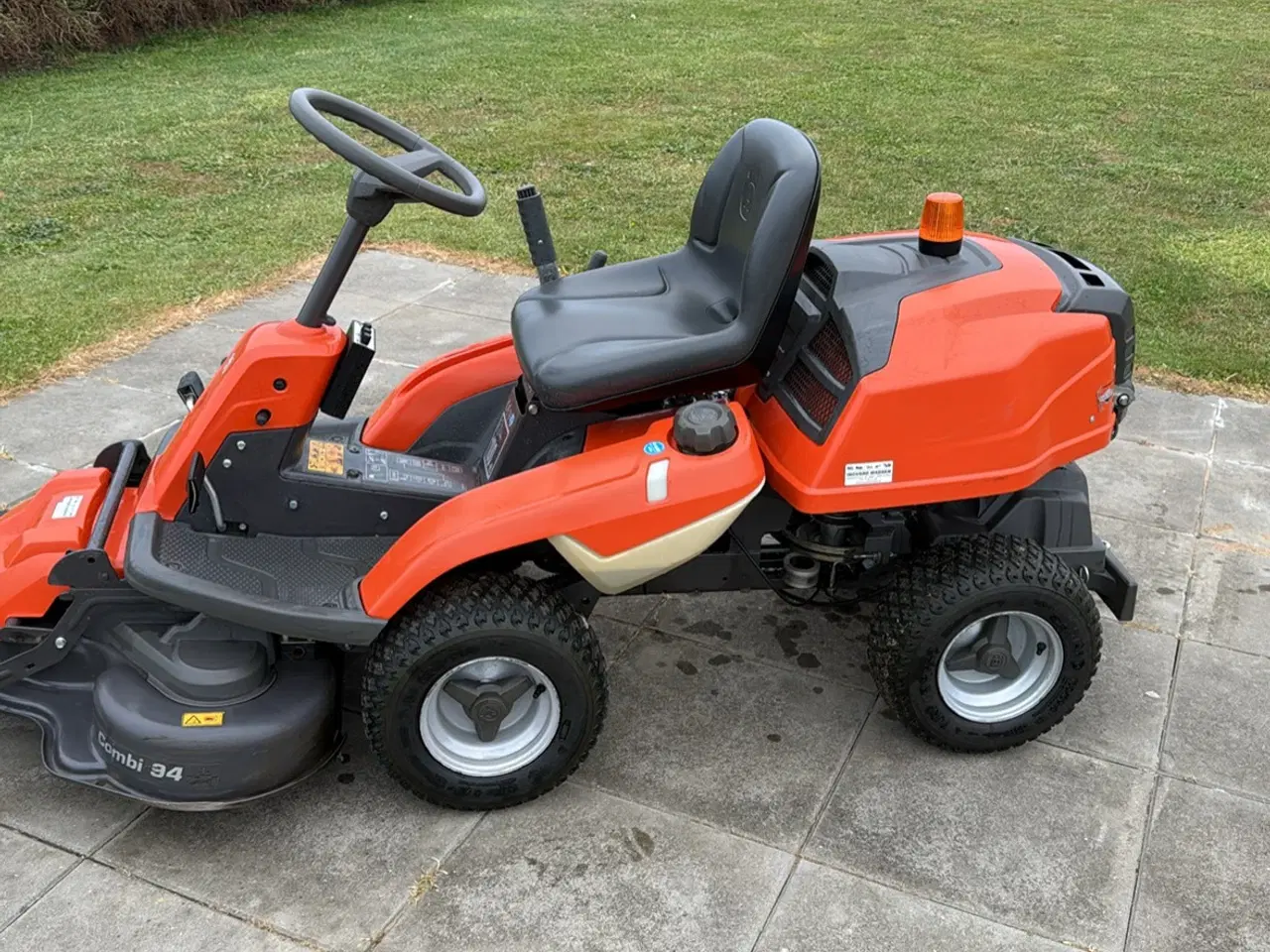 Billede 1 - Havetraktor Husqvarna 213c