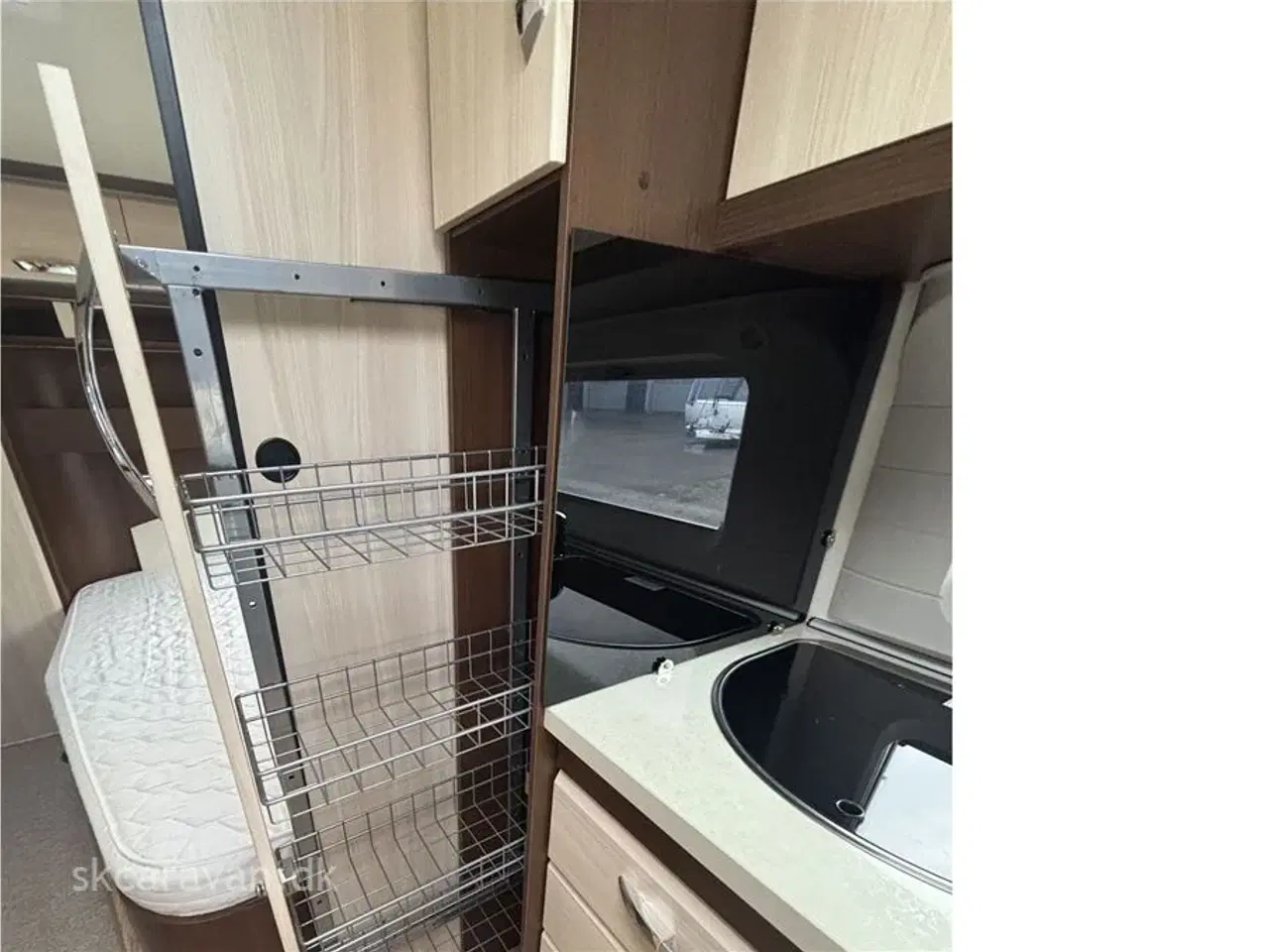 Billede 9 - 2012 - Hobby Prestige 650 WFU MEGET Pæn og velholdt campingvogn