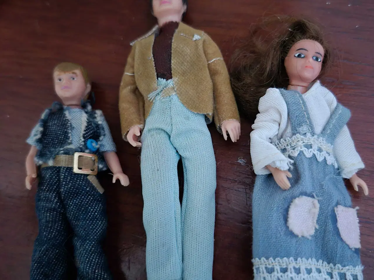 Billede 2 - 3 dukkehusdukker fea 1981