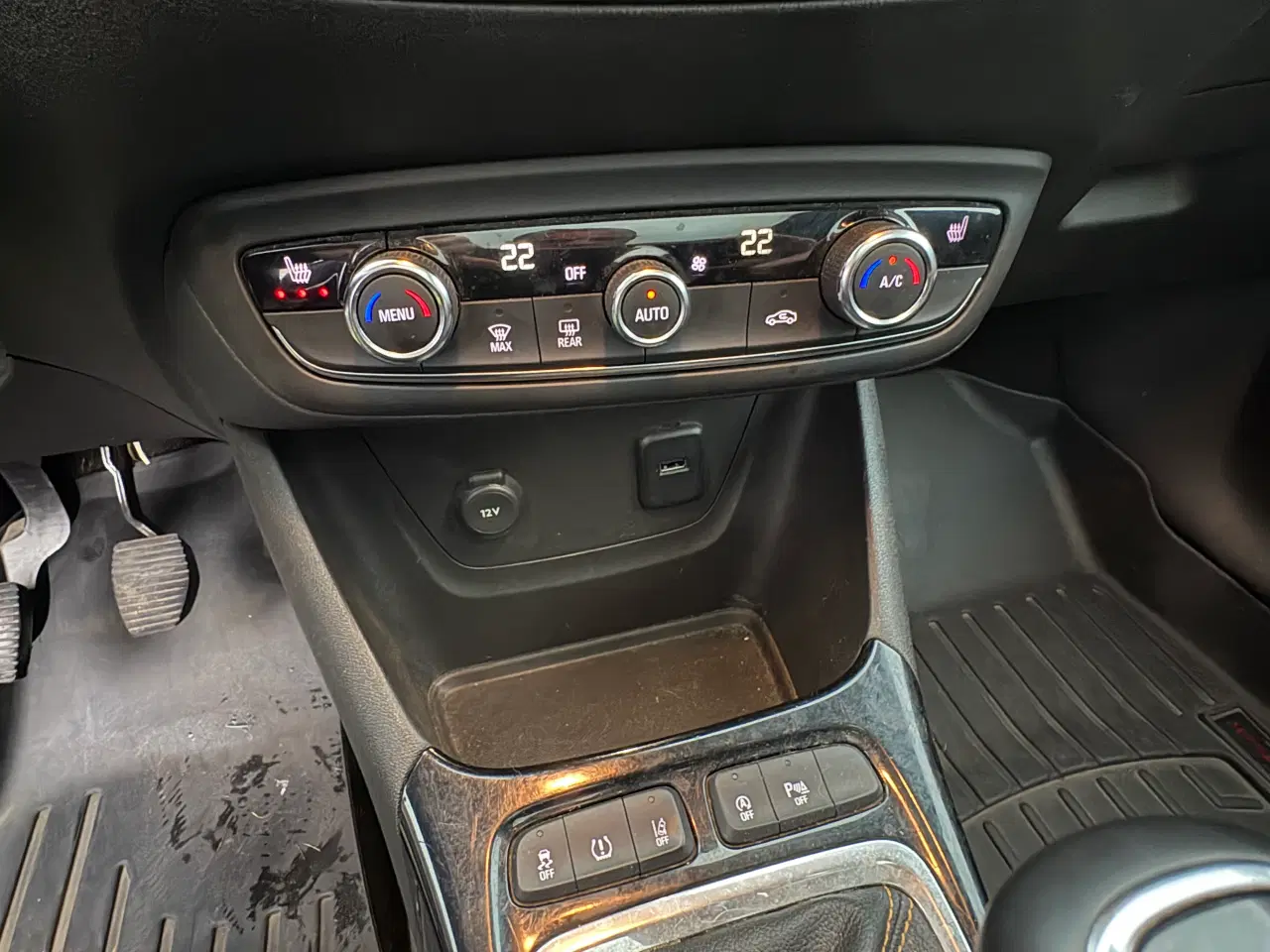 Billede 13 - Opel Crossland X 1,6 CDTi 120 - Velkørende og pæn.