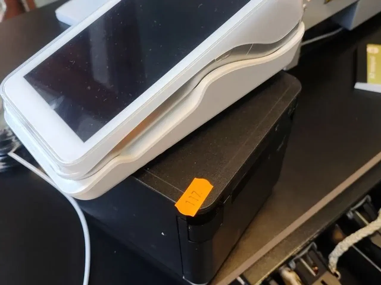 Billede 1 - Kortterminal og bonprinter