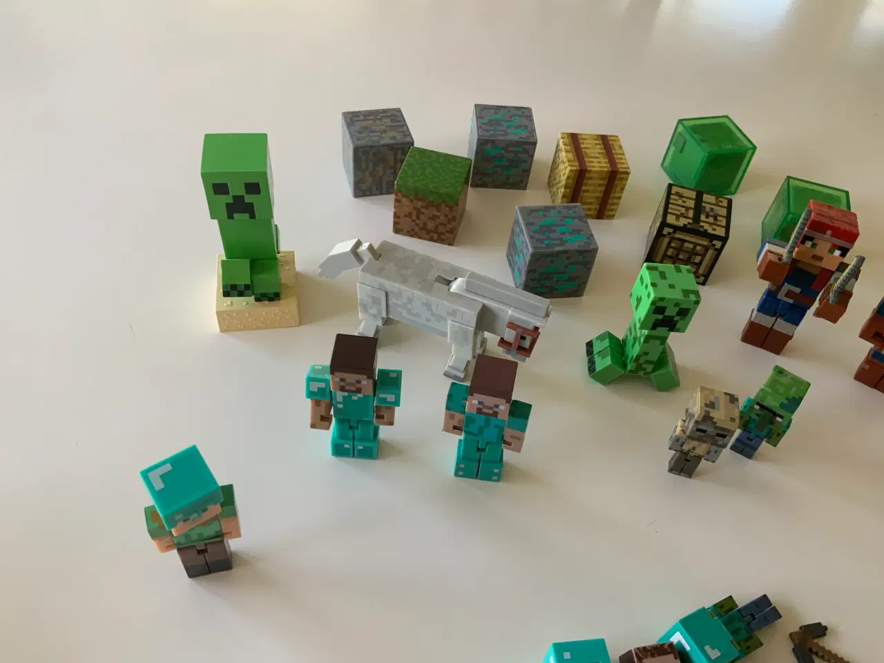 Billede 2 - Minecraft figurer og tilbehør