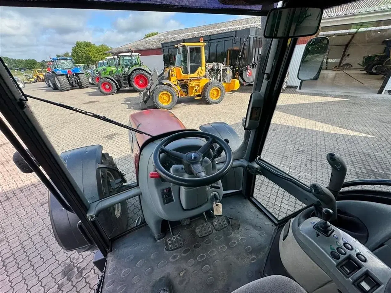 Billede 15 - Valtra T150 KUN 4900 TIMER!