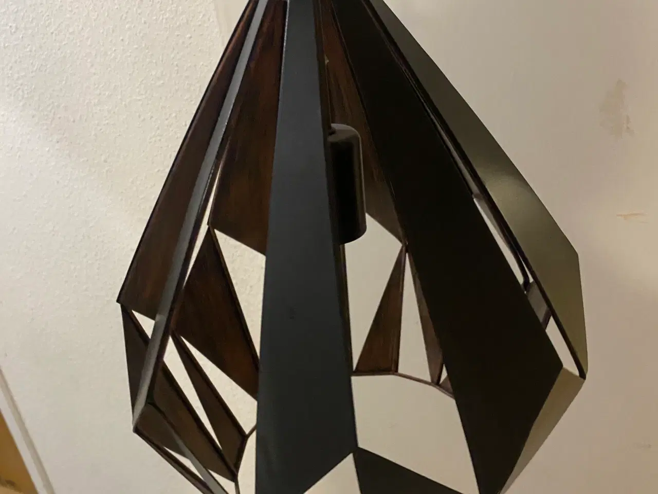 Billede 2 - EGLO pendel / loftlampe – sort metal, moderne desi