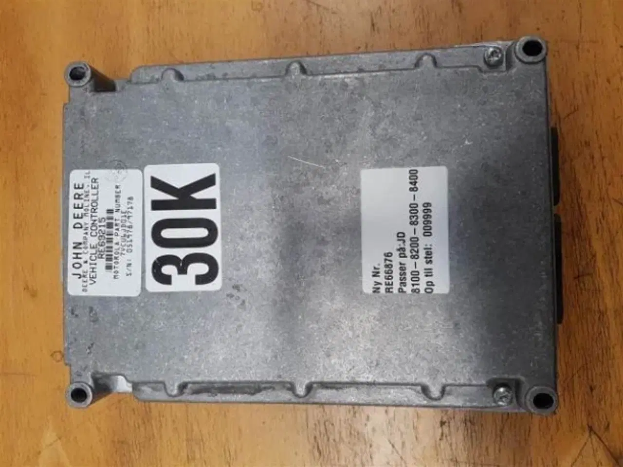 Billede 1 - John Deere 8400 Vehicle Controller RE66876
