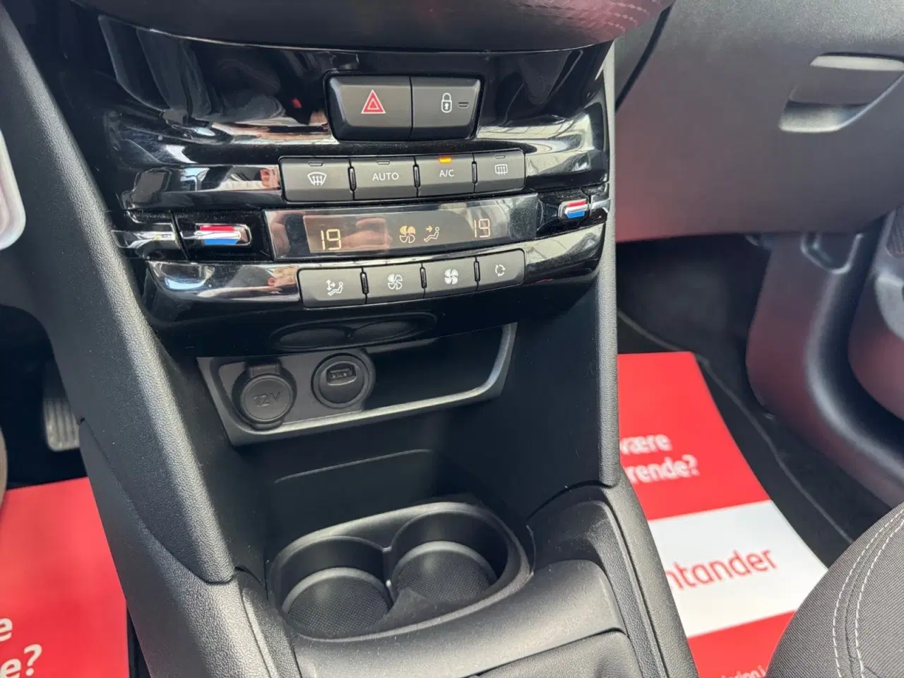 Billede 12 - Peugeot 208 1,2 PureTech 82 Selection Sky