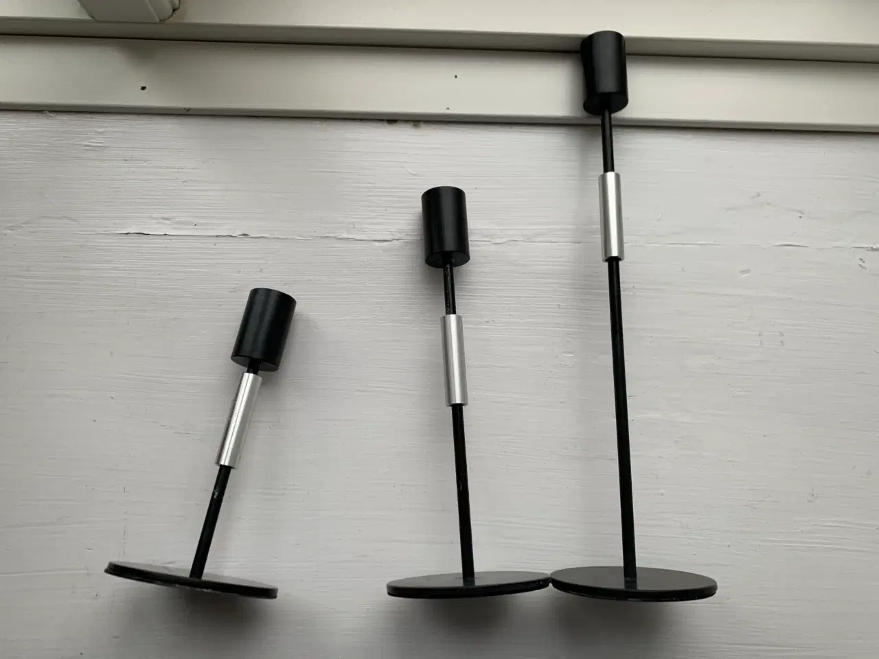 Billede 5 - Èt sæt lysestager bestående af 3 slanke stager