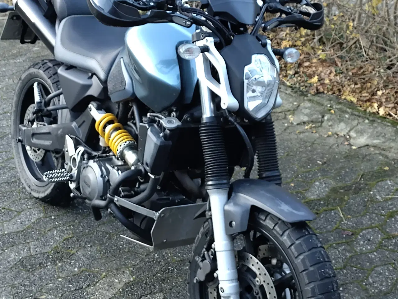 Billede 5 - Yamaha MT03 - Nysynet - Godkendt til A2