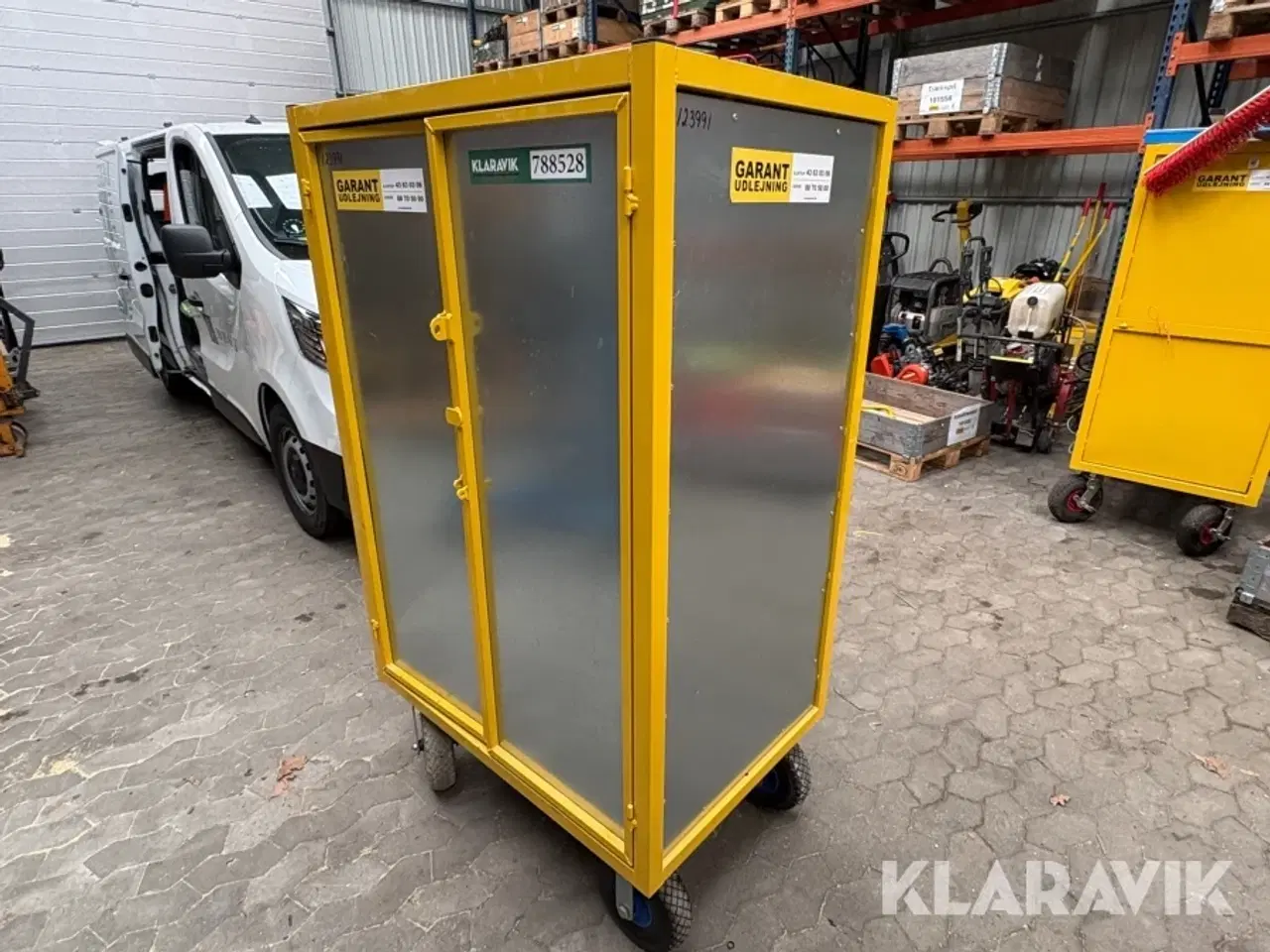 Billede 1 - Plukkeskab på hjul