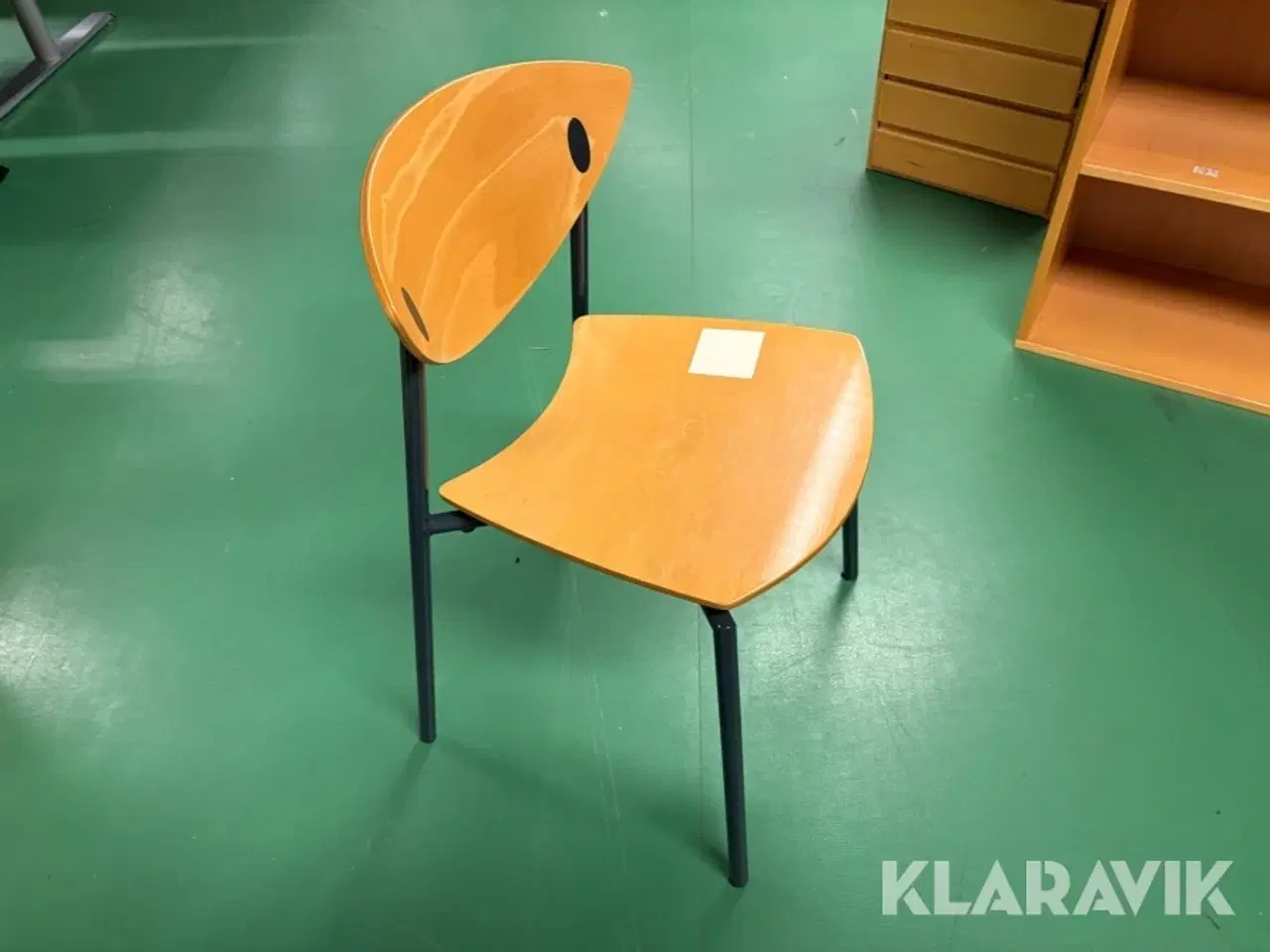 Billede 4 - Samlet lot med stole