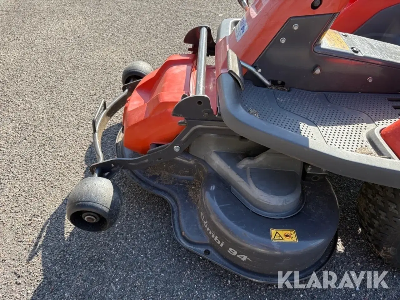 Billede 7 - Plæneklipper Husqvarna R214TC