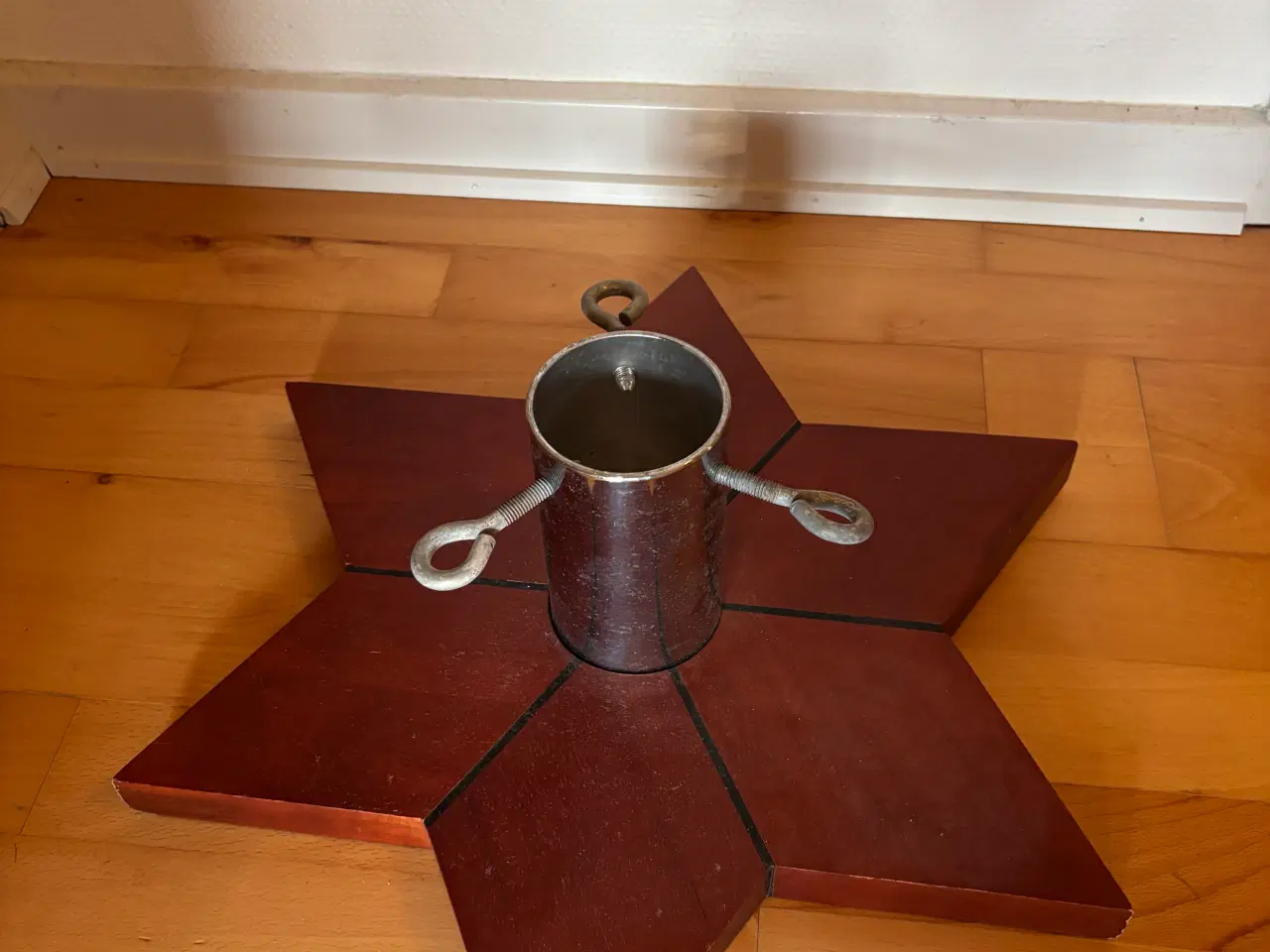 Billede 2 - Juletræsfod