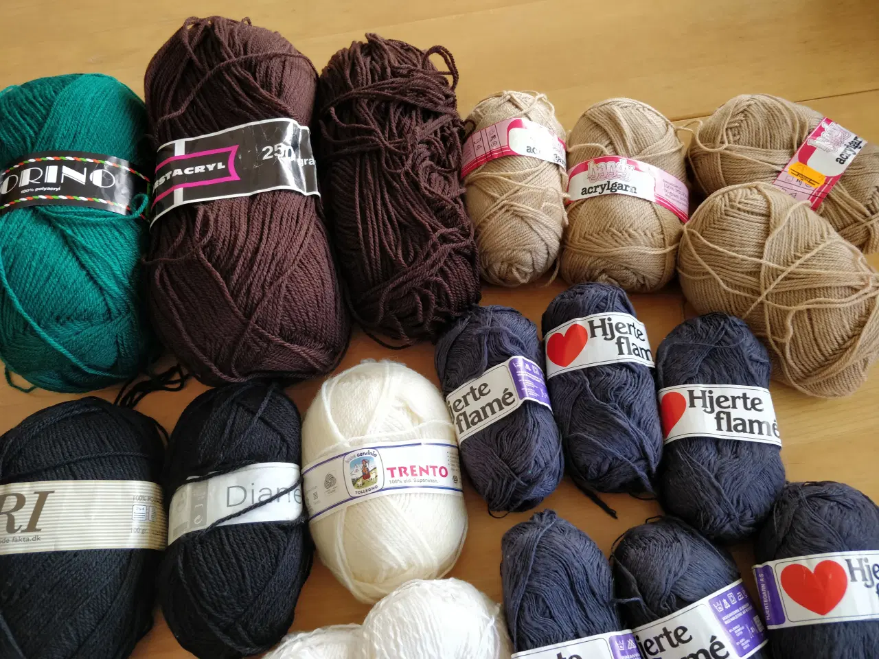 Billede 2 - Garn
