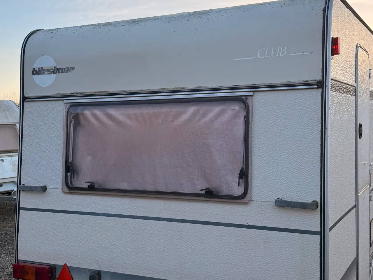 Billede 3 - Burstner 390 / Med Isabella telt