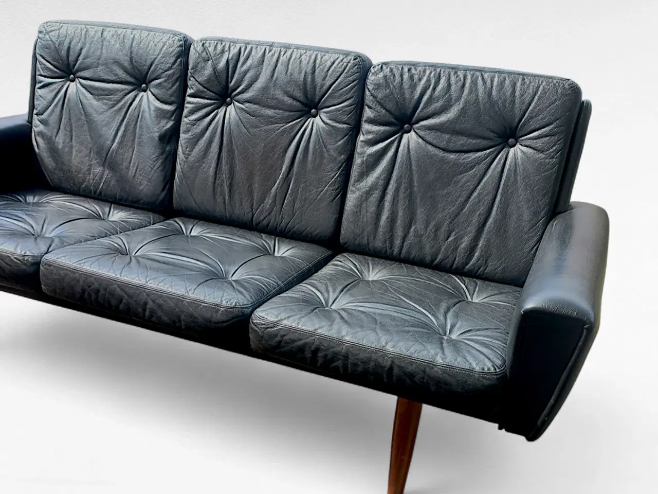 Billede 3 - Elegant 3-personers lædersofa fra 1960'erne