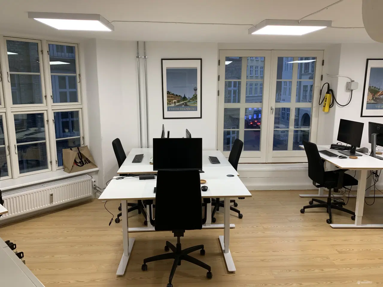 Billede 11 - Flyt direkte ind! 191 m² fuldt møbleret kontor med mødefaciliteter. internet og parkering – kun få skridt fra Nørreport