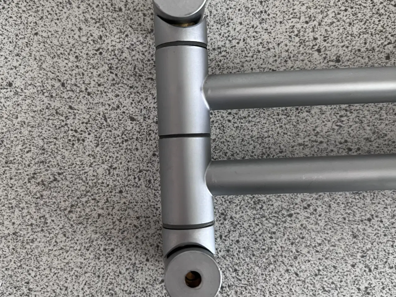 Billede 4 - Håndklædestang meral