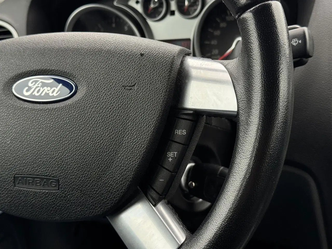 Billede 12 - Ford Focus 1,6 Trend 100HK 5d