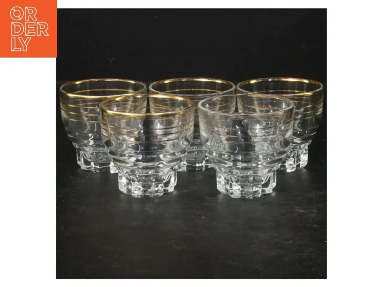 Billede 1 - Glas med guldkant (str. Ø. 6,5 cm. længde, 6 cm)