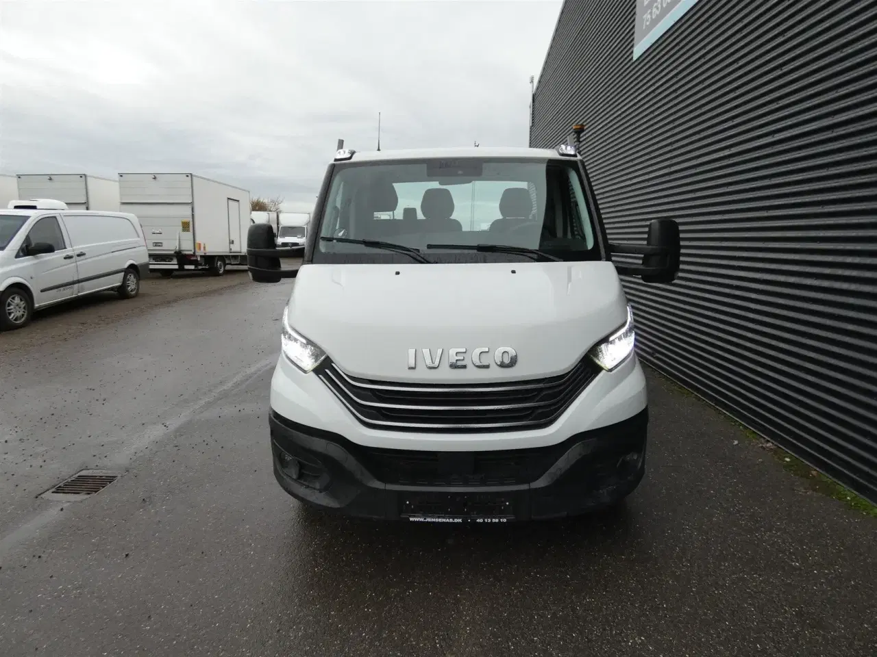 Billede 2 - Iveco Daily 35S18 4100mm 3,0 D 180HK Ladv./Chas. 8g Aut.