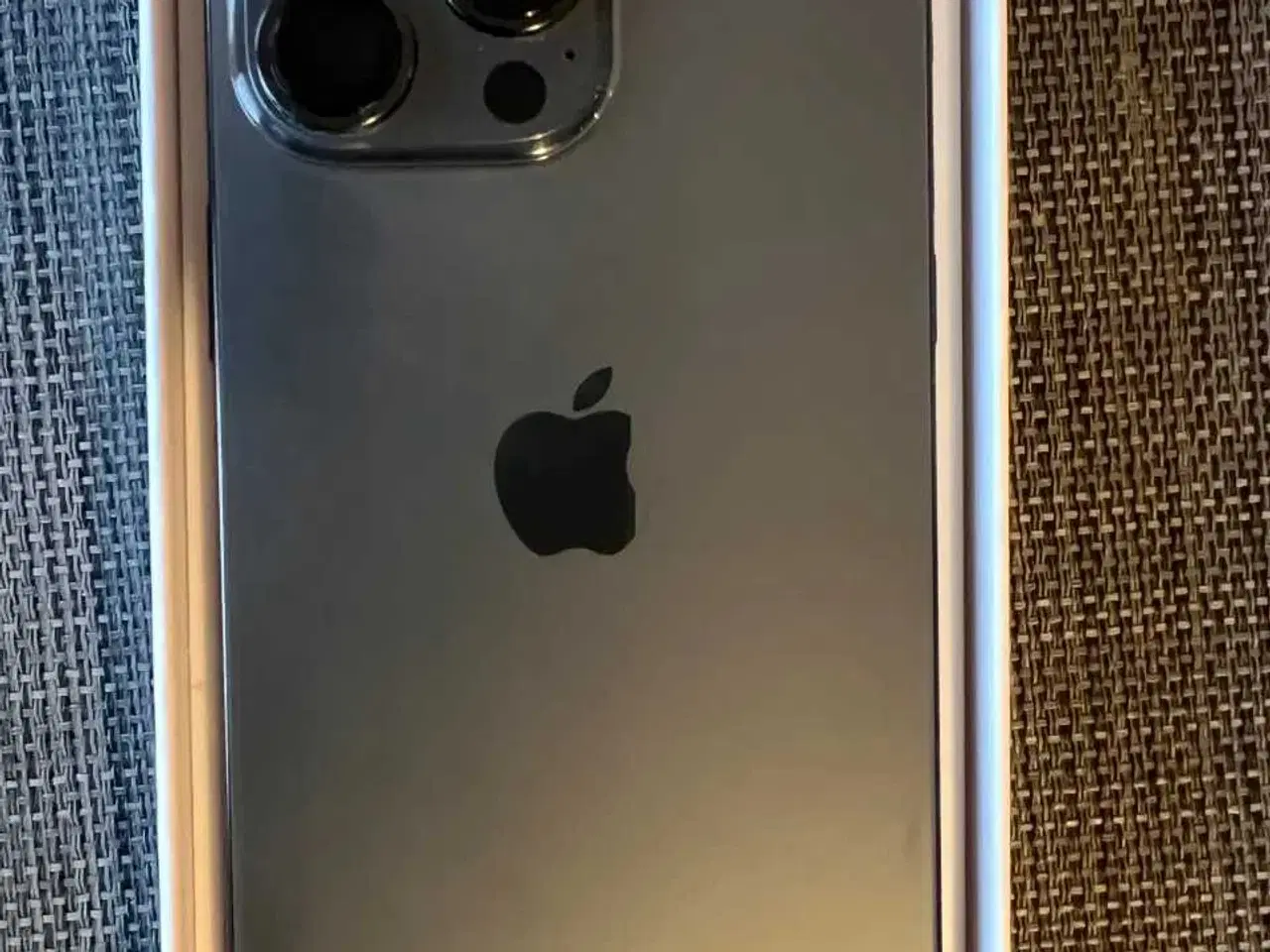 Billede 1 - Søger BILLIG Iphone 12 Som ny U lås koder Brugskla
