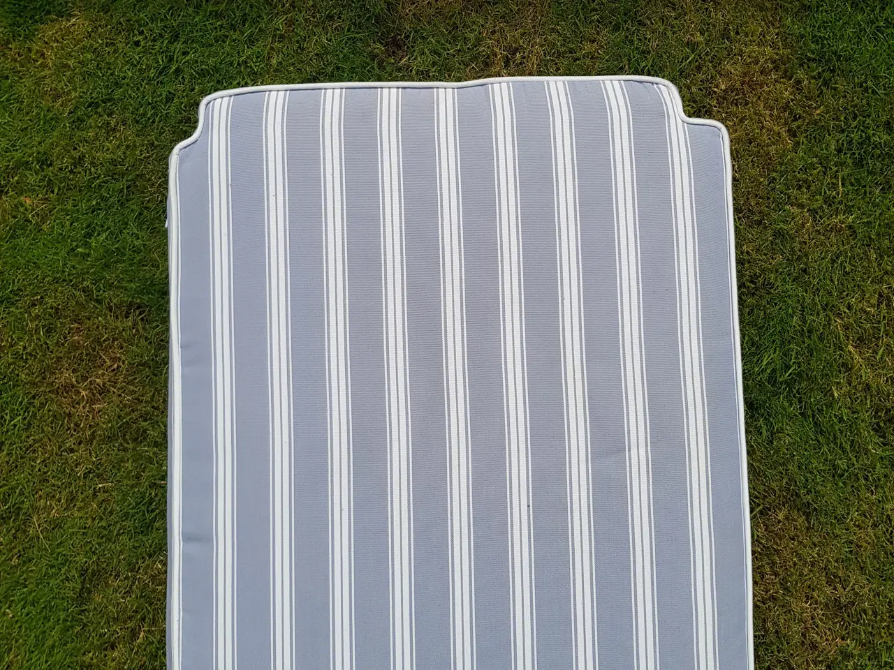 Billede 1 - Havehynder 4stk 48 x 60