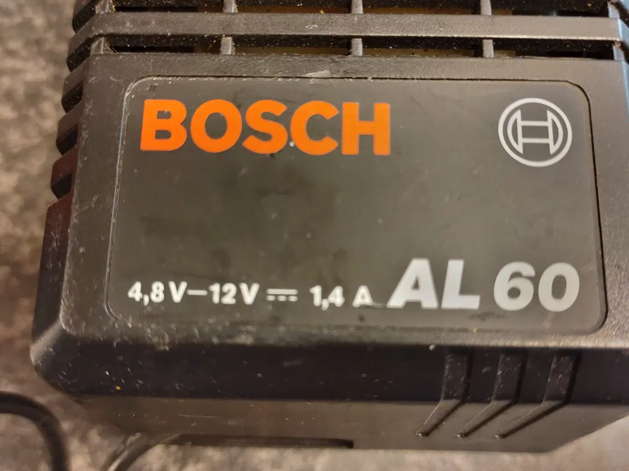 Billede 4 - Bosch batteri & oplader.