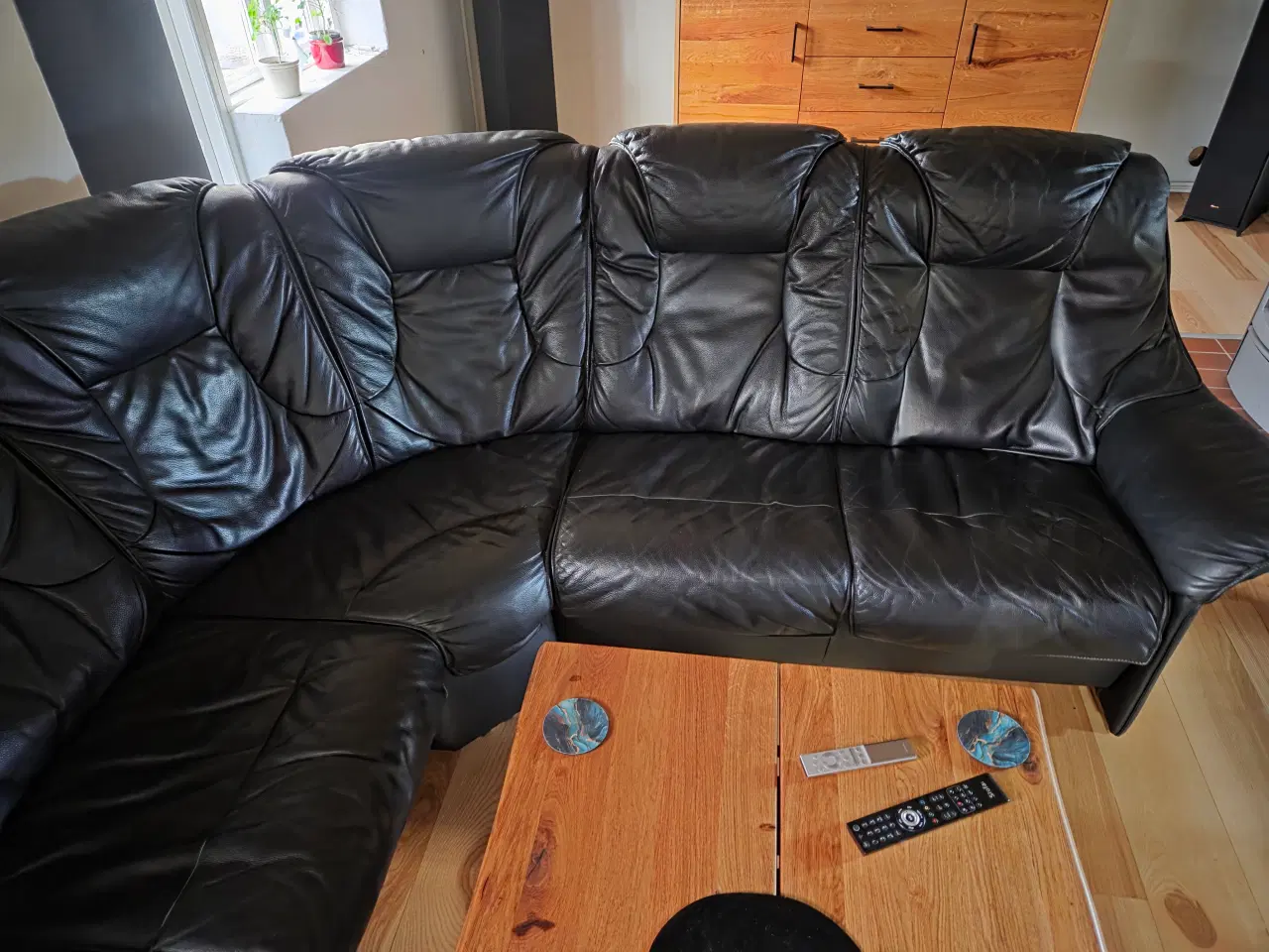 Billede 2 - Hjørnesofa i læder
