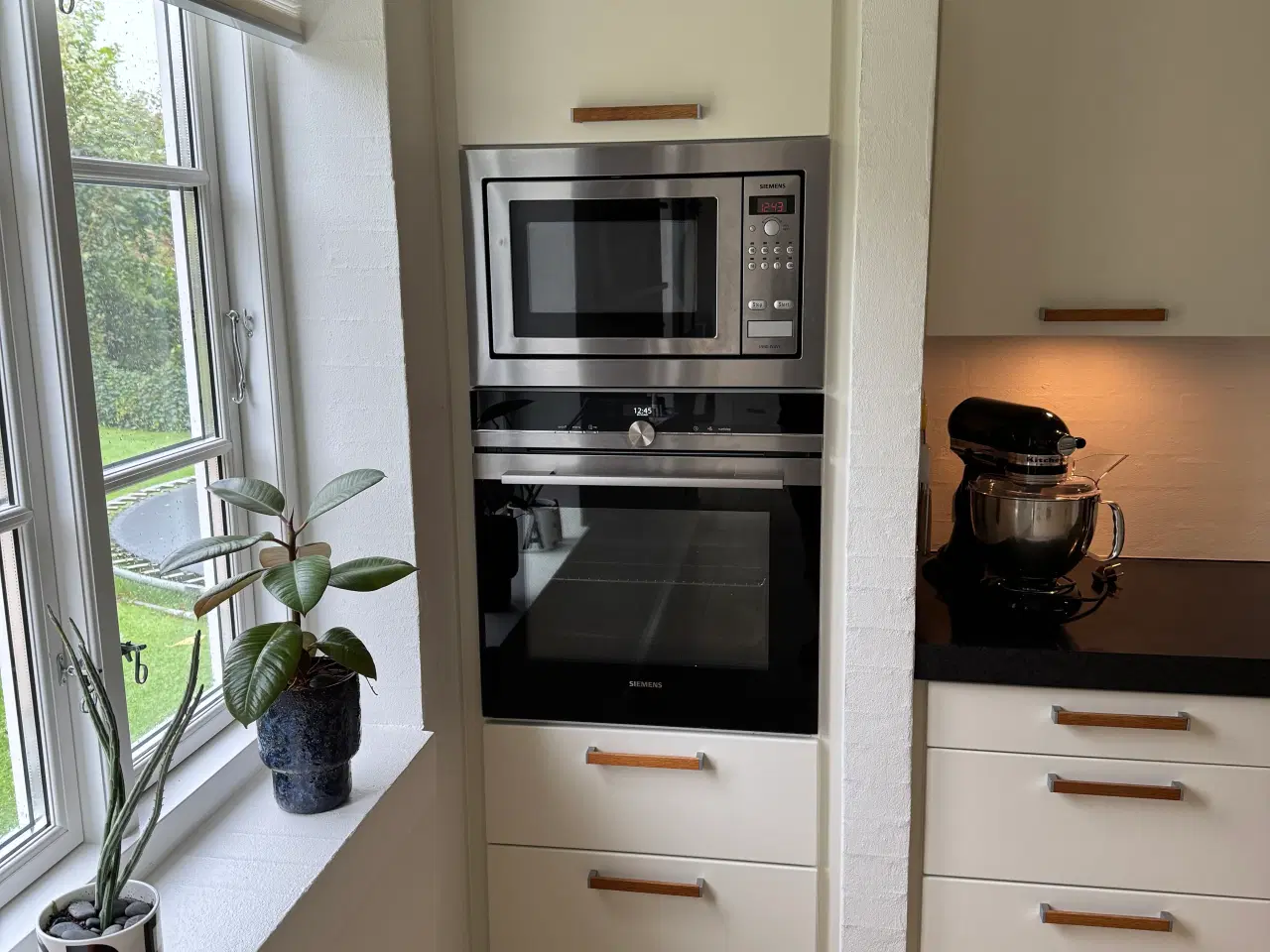 Billede 6 - Flot køkken med gode materialer 