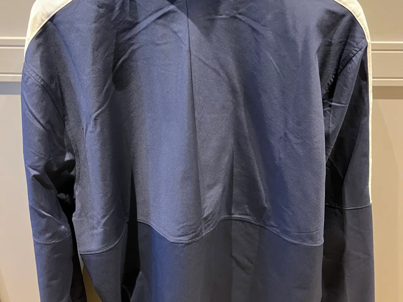 Billede 2 - Under armour windbreaker