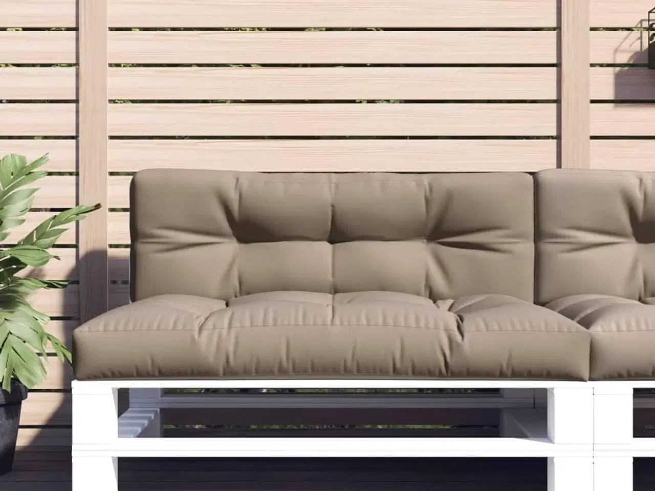 Billede 1 - Pallehynder 2 stk. stof gråbrun