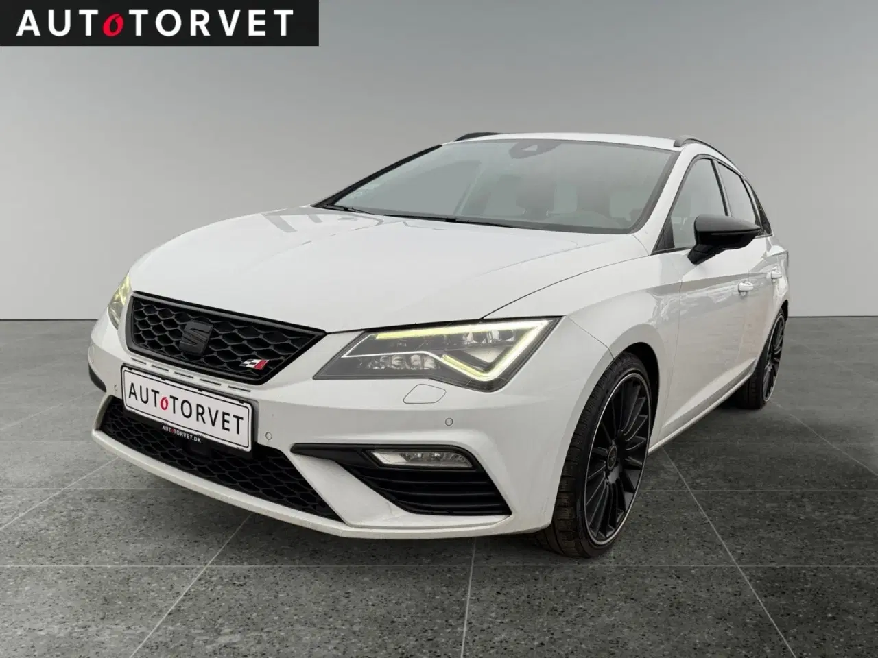 Billede 1 - Seat Leon 2,0 TSi 300 Cupra ST DSG 4Drive