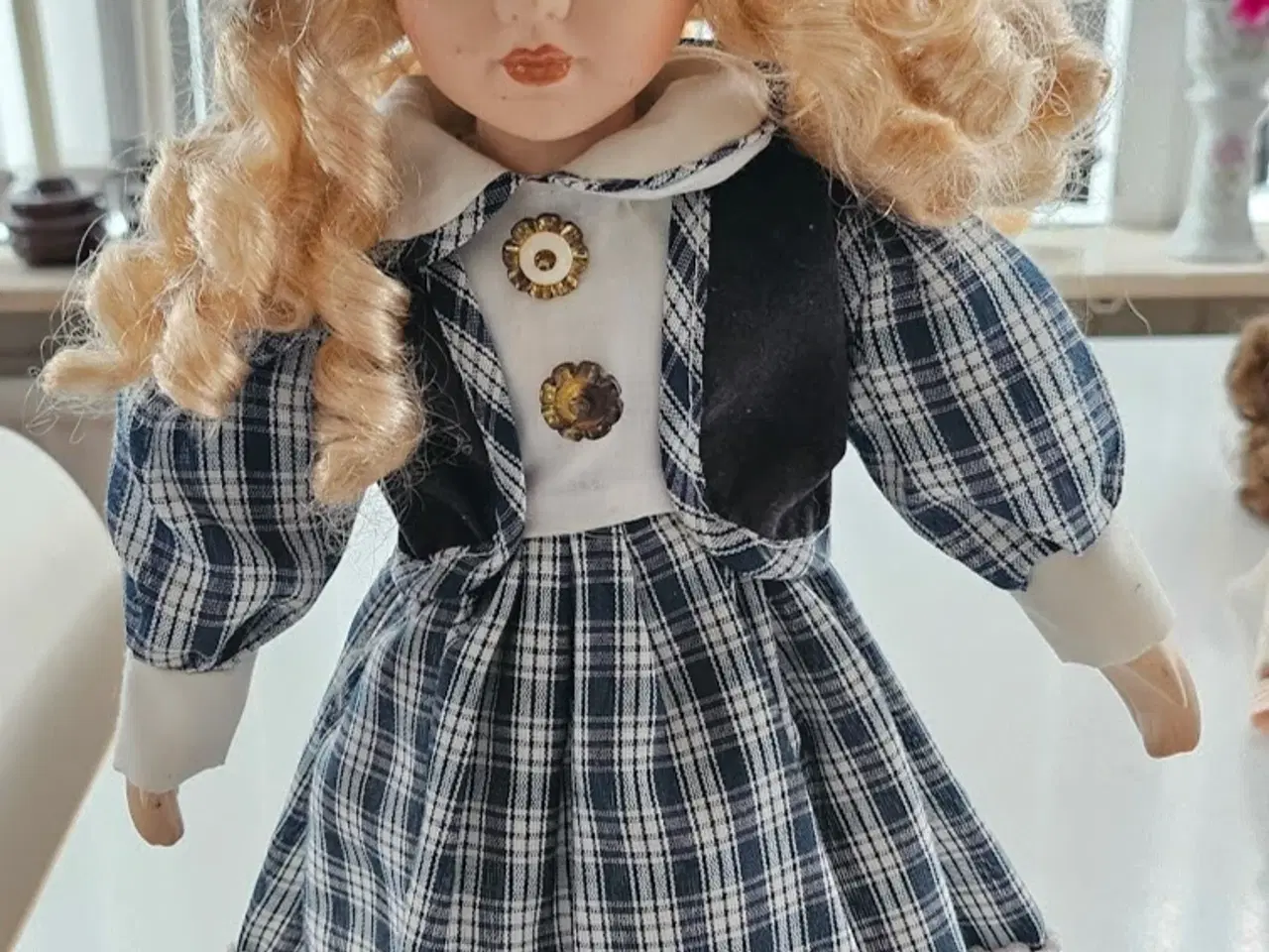 Billede 1 - Vintage porcelænsdukke fra 1980/90erne.