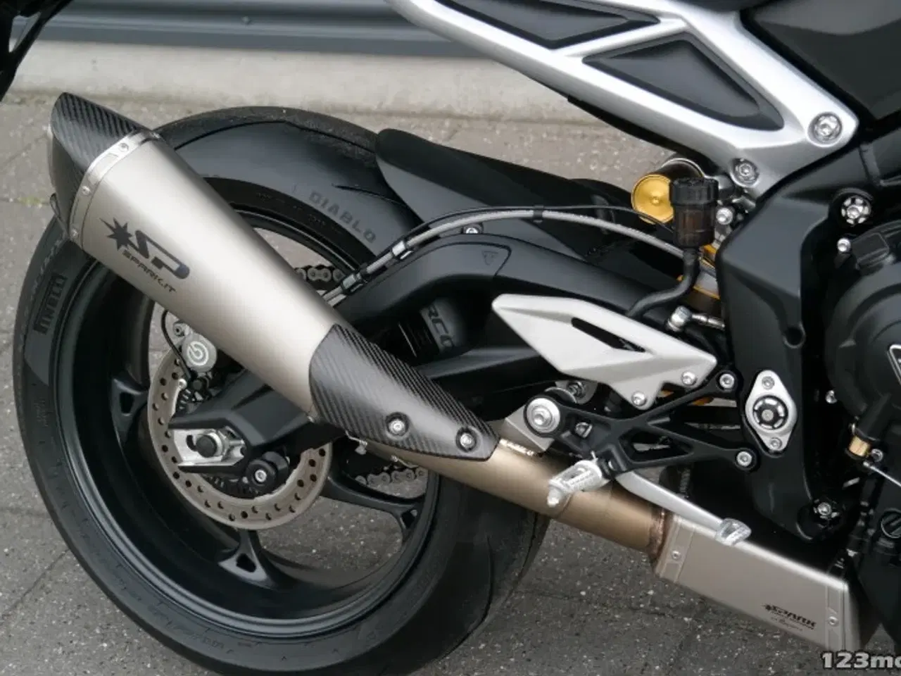 Billede 9 - Triumph Street Triple RS MC-SYD       BYTTER GERNE