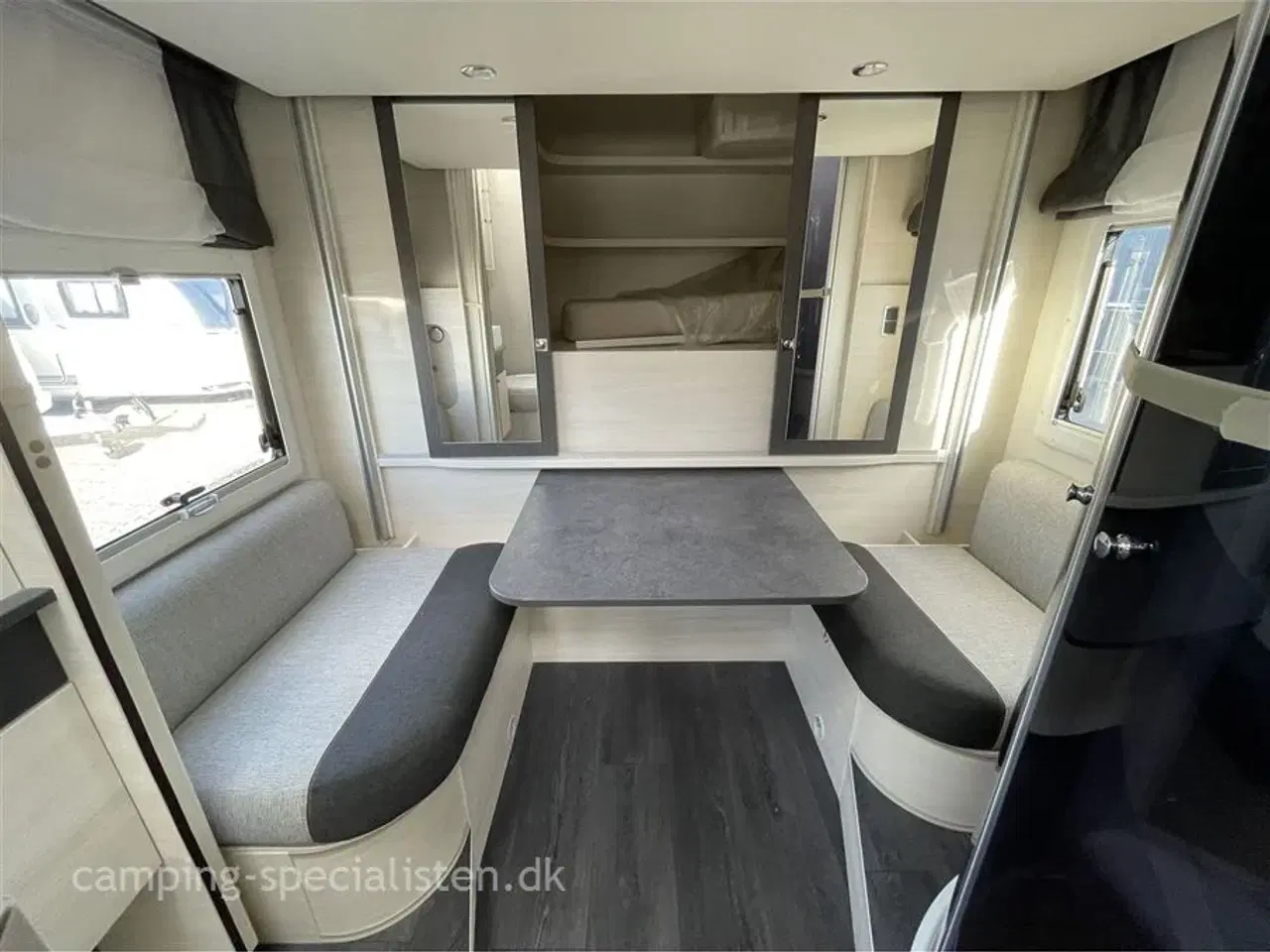 Billede 11 - 2020 - Chausson Welcome Premium 716   Pæn og velhold Autocamper med plads til hele familien - Chausson Welcome Premium 716 fra 2020 - Kan nu opleves hos Camping-Specialisten i Silkeborg