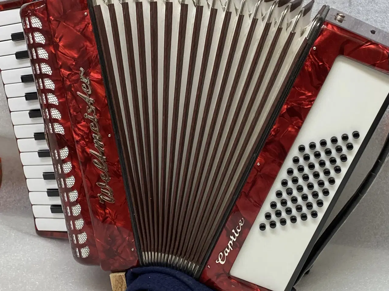 Billede 7 - Weltmeister Caprice tangent-harmonika – vinrød – 5