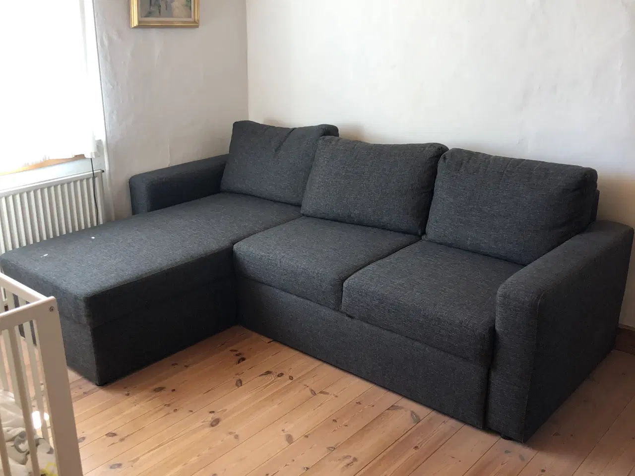 Billede 1 - Grå sovesofa, chaiselong, fra JYSK
